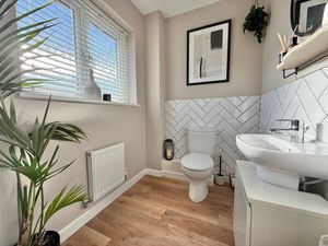 Photo 4- click for photo gallery